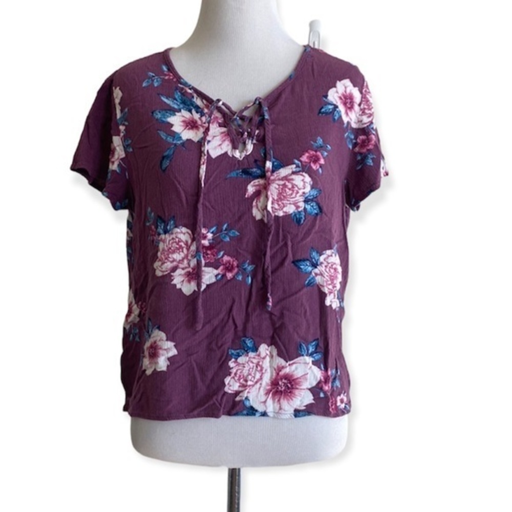 Pink rose large floral lace up‎ top